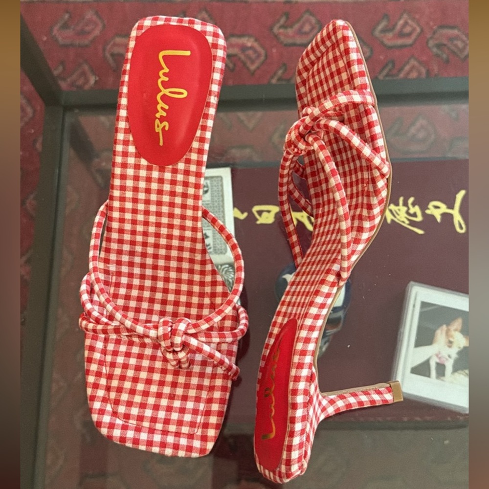 New Lulu's Red Gingham Knot-Front Heeled Sandals